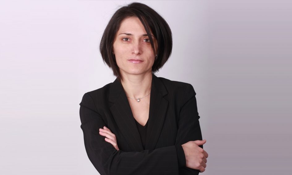 Galina Chuleva ’95 becomes the first presidential medalist at AUBG. featured image