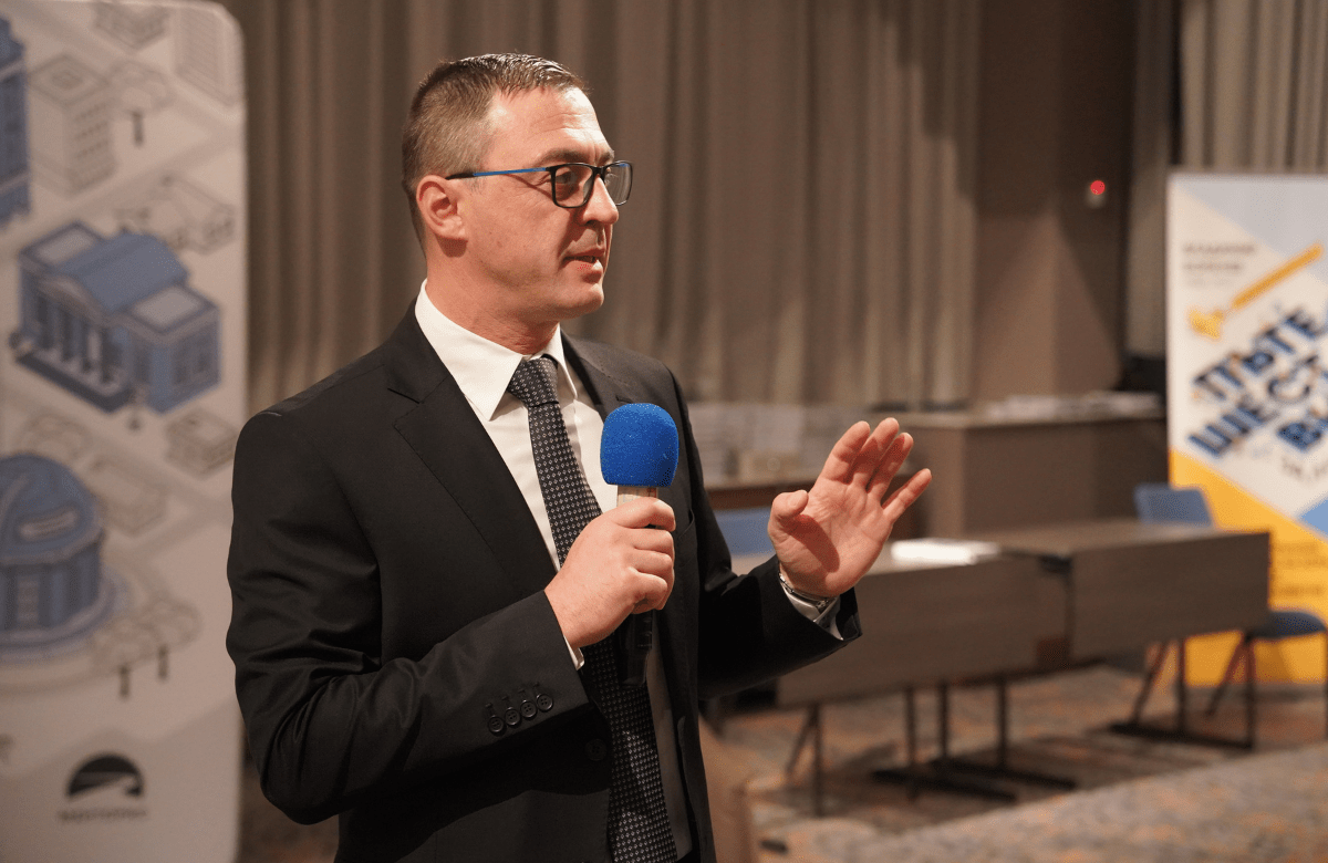 Prof. Momtchil Karpouzanov on Teaching Students to Have a Standpoint