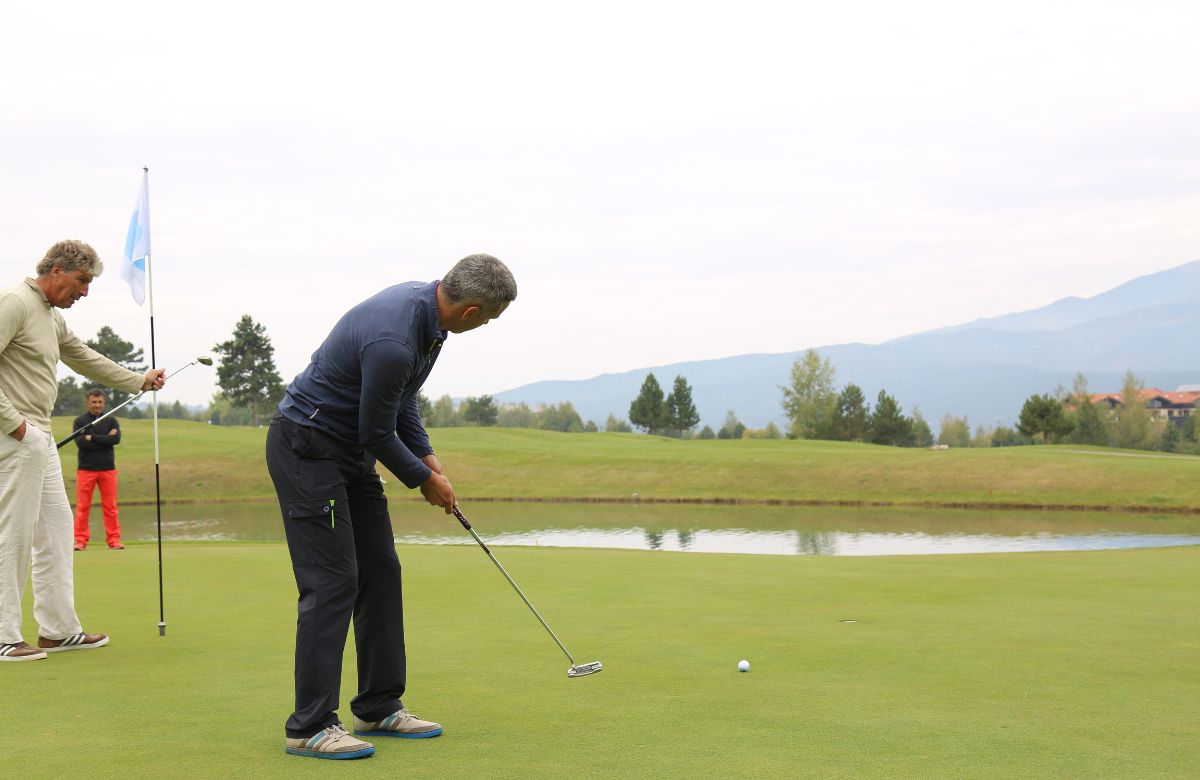 AUBG Organizes Second Annual Fundraising Golf Tournament