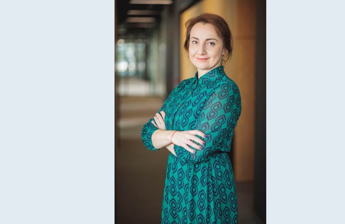 Desislava Tabakova (EMBA ’22) on Making Decisions Outside of the Box