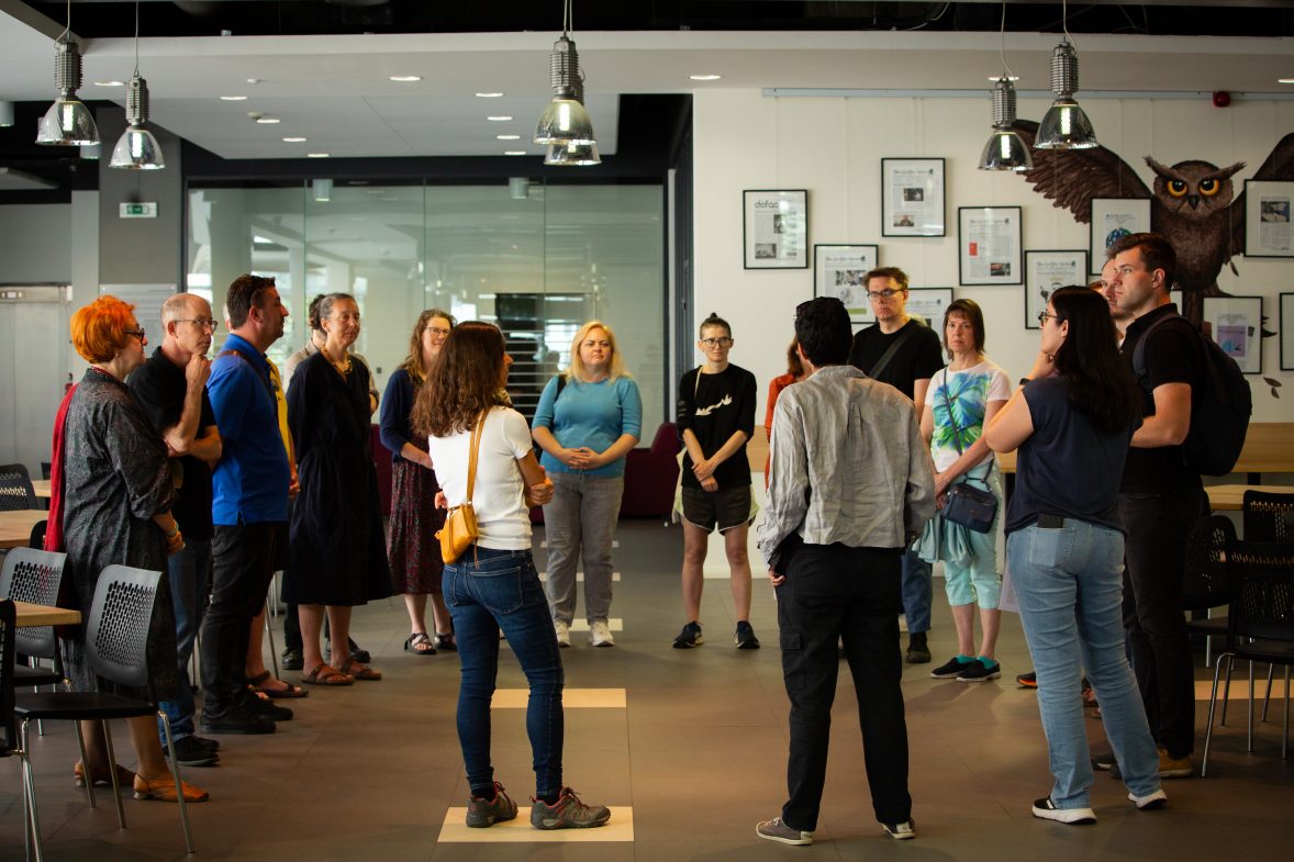 Summer Institute Bridges Worlds in Times of Crisis