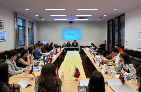 Model European Union Blagoevgrad 2025: Students Step into the Shoes of European Leaders featured image