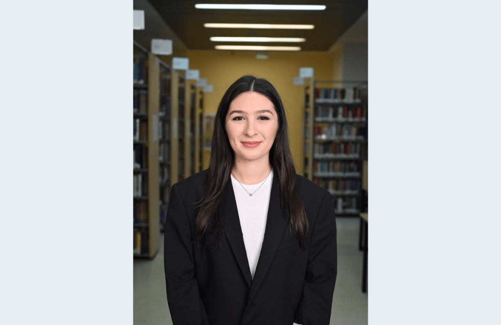 From Chicago to Blagoevgrad: Student Mia Marshall Sees What’s Possible featured image